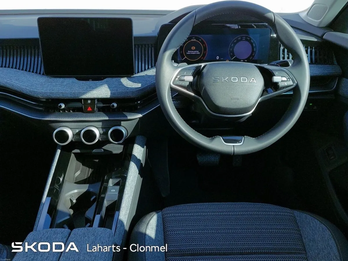 Skoda Superb SELECTION 2.0TDI 150HP DSG - Image 2