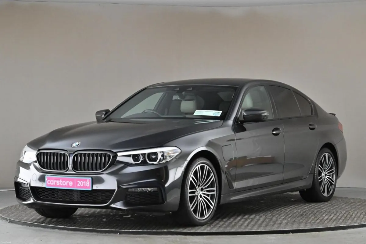 BMW 5-Series 530E G30 M SPORT **BEIGE LEATHER** - Image 3