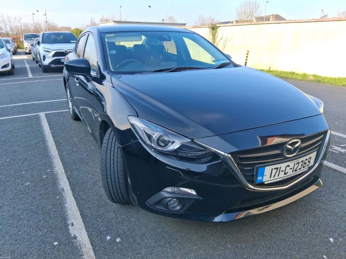 Mazda 3 - Image 1