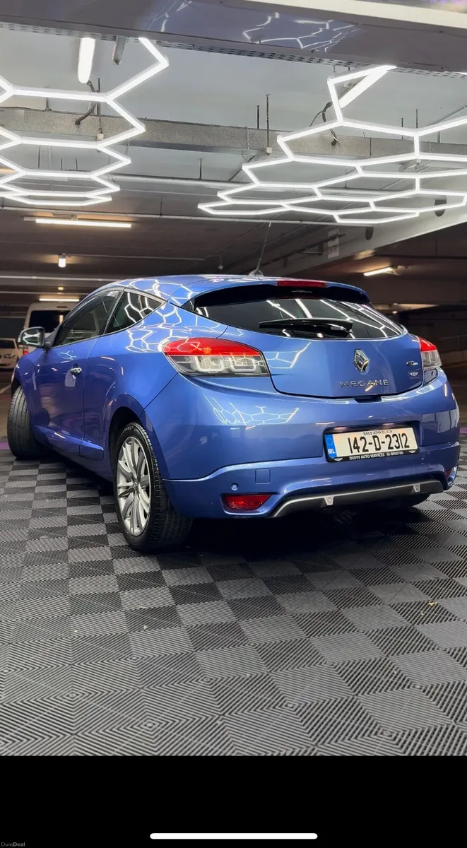 142 Renault Megane 1.5d GTline - LOW MILEAGE - Image 4