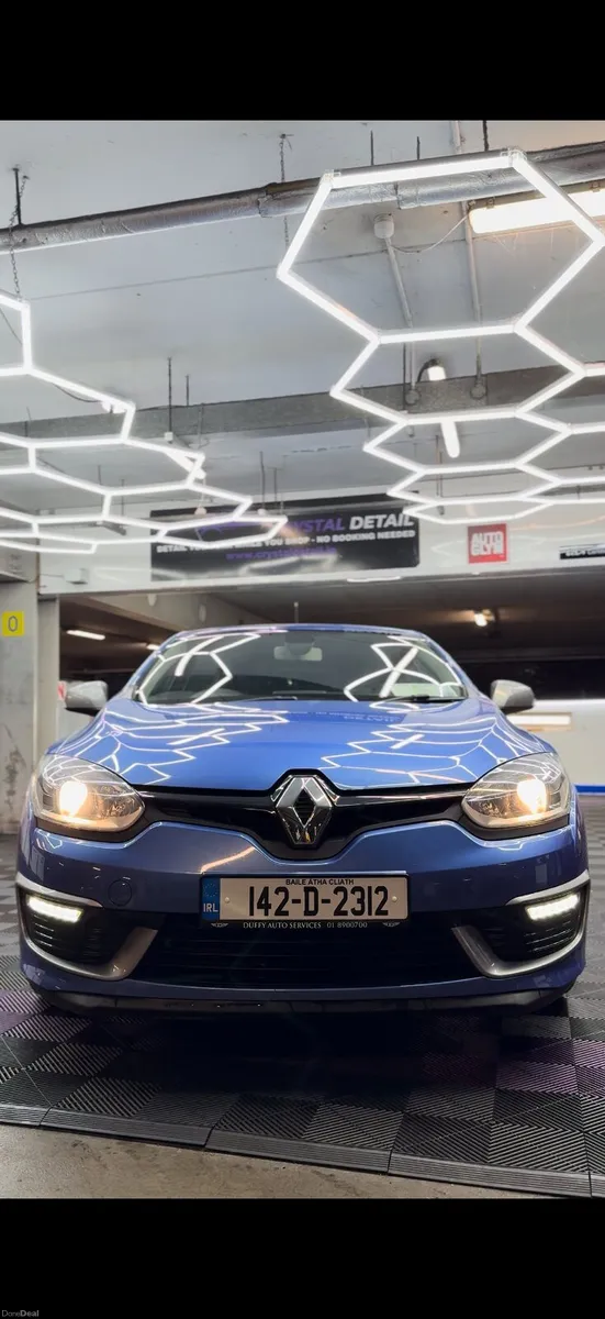 142 Renault Megane 1.5d GTline - LOW MILEAGE - Image 3