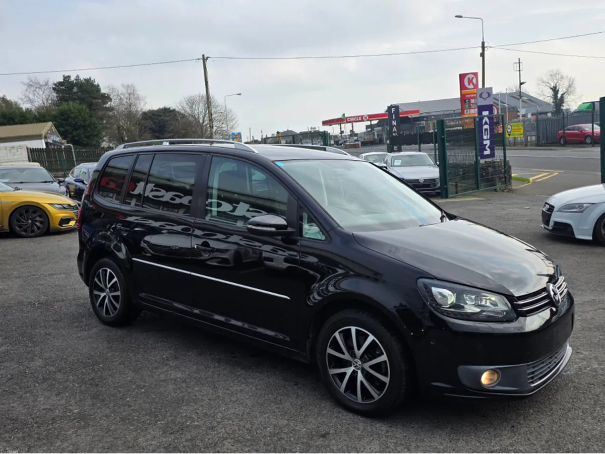 Volkswagen Touran 1.4 TSI HIGHLINE (7 Seater) - AL - Image 2