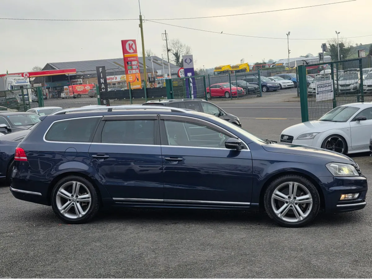 Volkswagen Passat ESTATE 1.4 TSI R-LINE EDITION RE - Image 3
