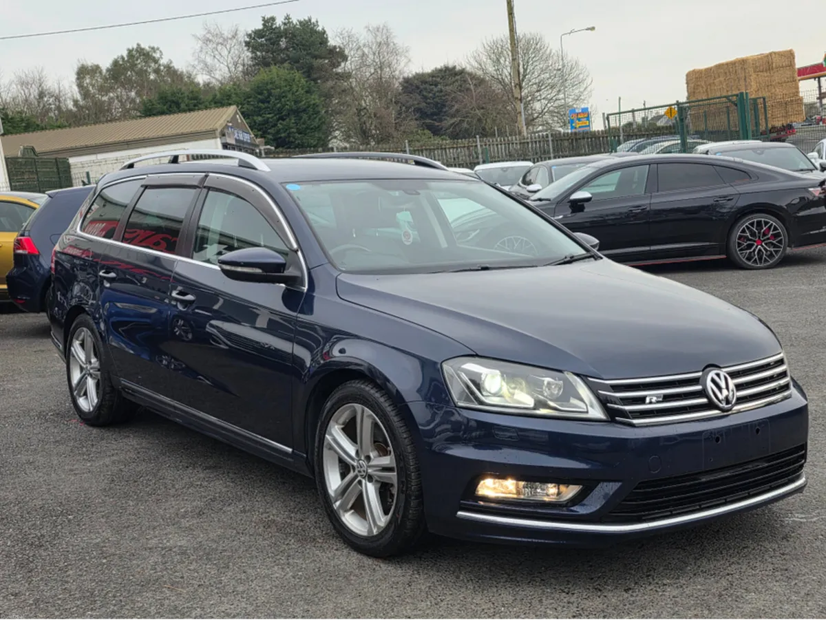 Volkswagen Passat ESTATE 1.4 TSI R-LINE EDITION RE - Image 4