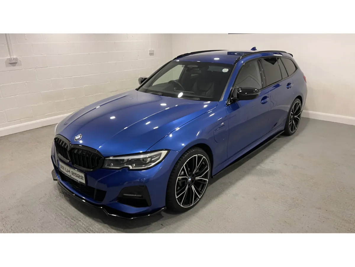 BMW 3-Series 330 E XDRIVE M SPORT TOURING***M PERF - Image 5