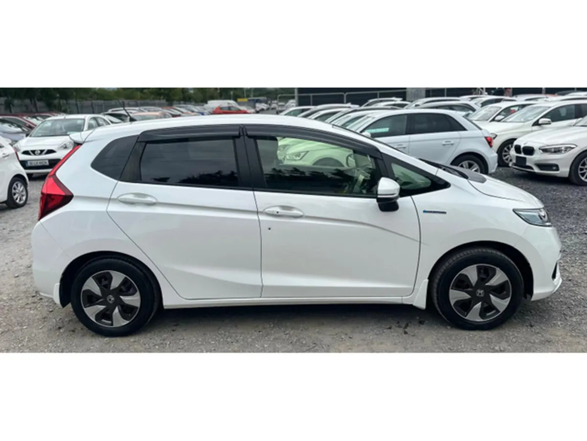 Honda Fit 1.5L Petrol-Hybrid Automatic - Image 4