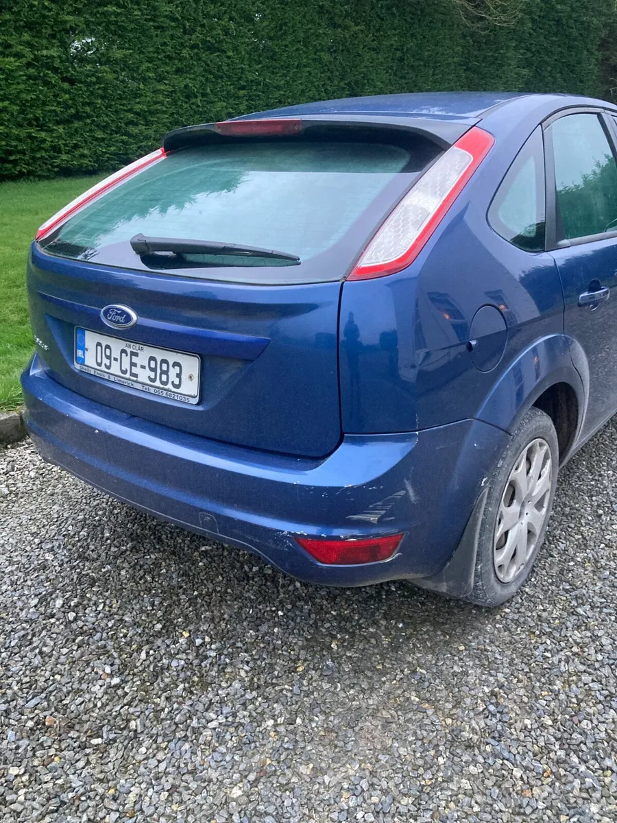 Ford Focus 2009 - Image 3