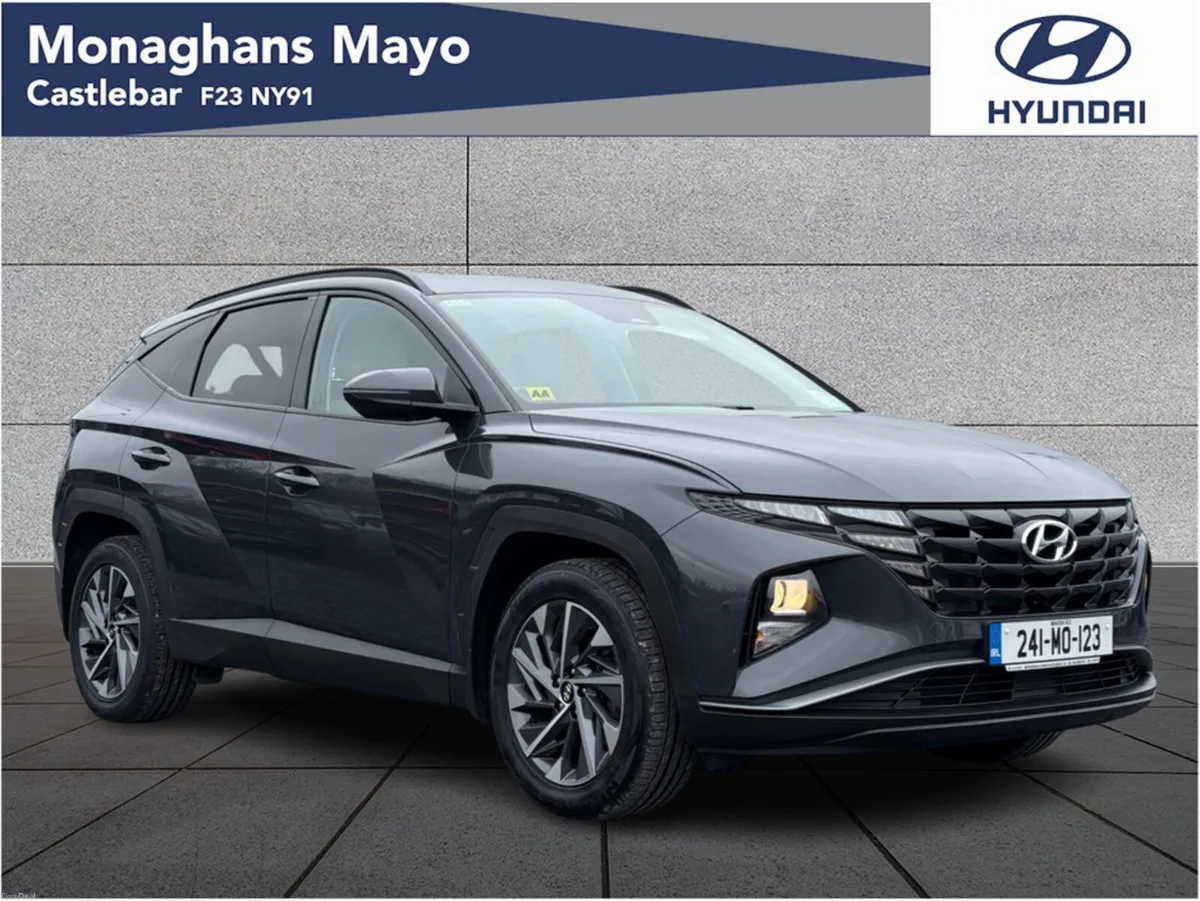 Hyundai Tucson EXECUTIVE 1.6 DIESEL 5DR - Image 1