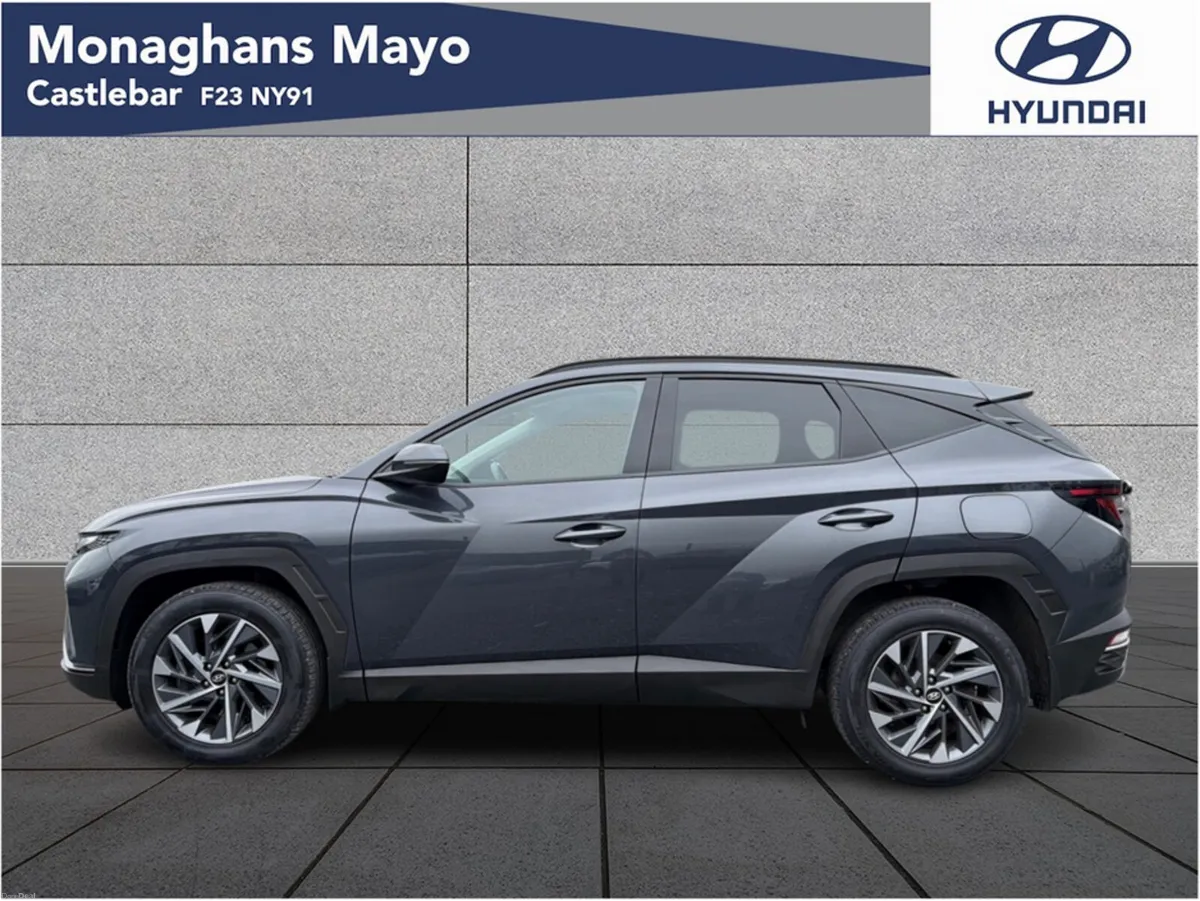 Hyundai Tucson EXECUTIVE 1.6 DIESEL 5DR - Image 6