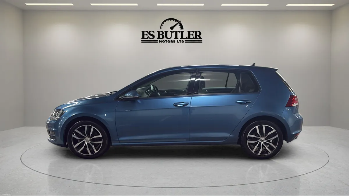 2015 VW Golf 1.4TSI AUTO HIGHLINE ONLY 39,000KMS - Image 2