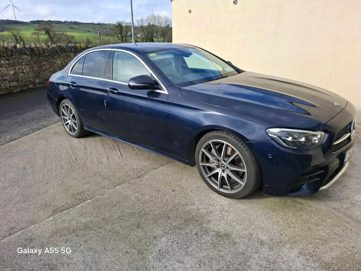 Mercedes  E class - Image 3