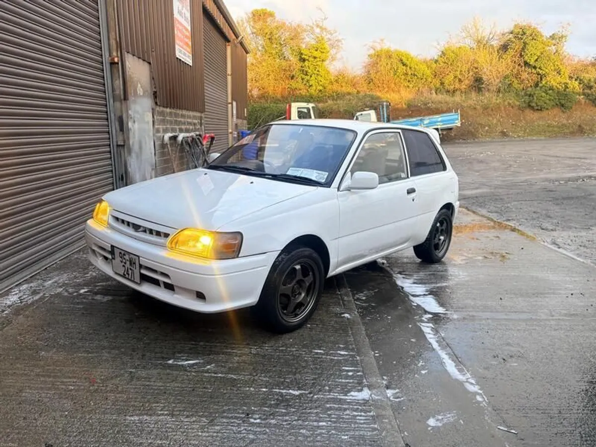 Toyota starlet EP82 4efe 4 speed - Image 1