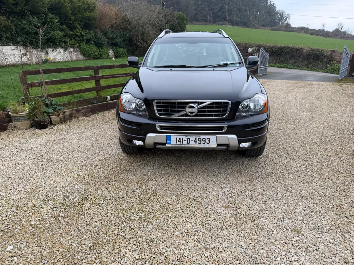 Volvo XC90 2.4 Auto with AWD 2014 7 Seater - Image 4