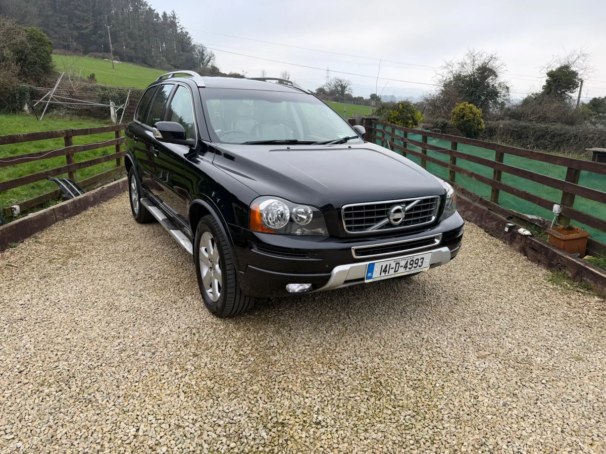Volvo XC90 2.4 Auto with AWD 2014 7 Seater - Image 1