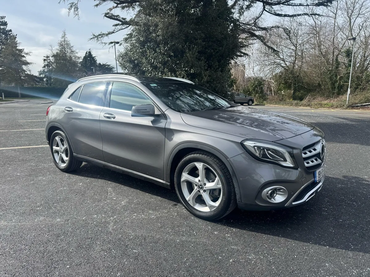 Mercedes Benz GLA *4 Matic* high spec - Image 1