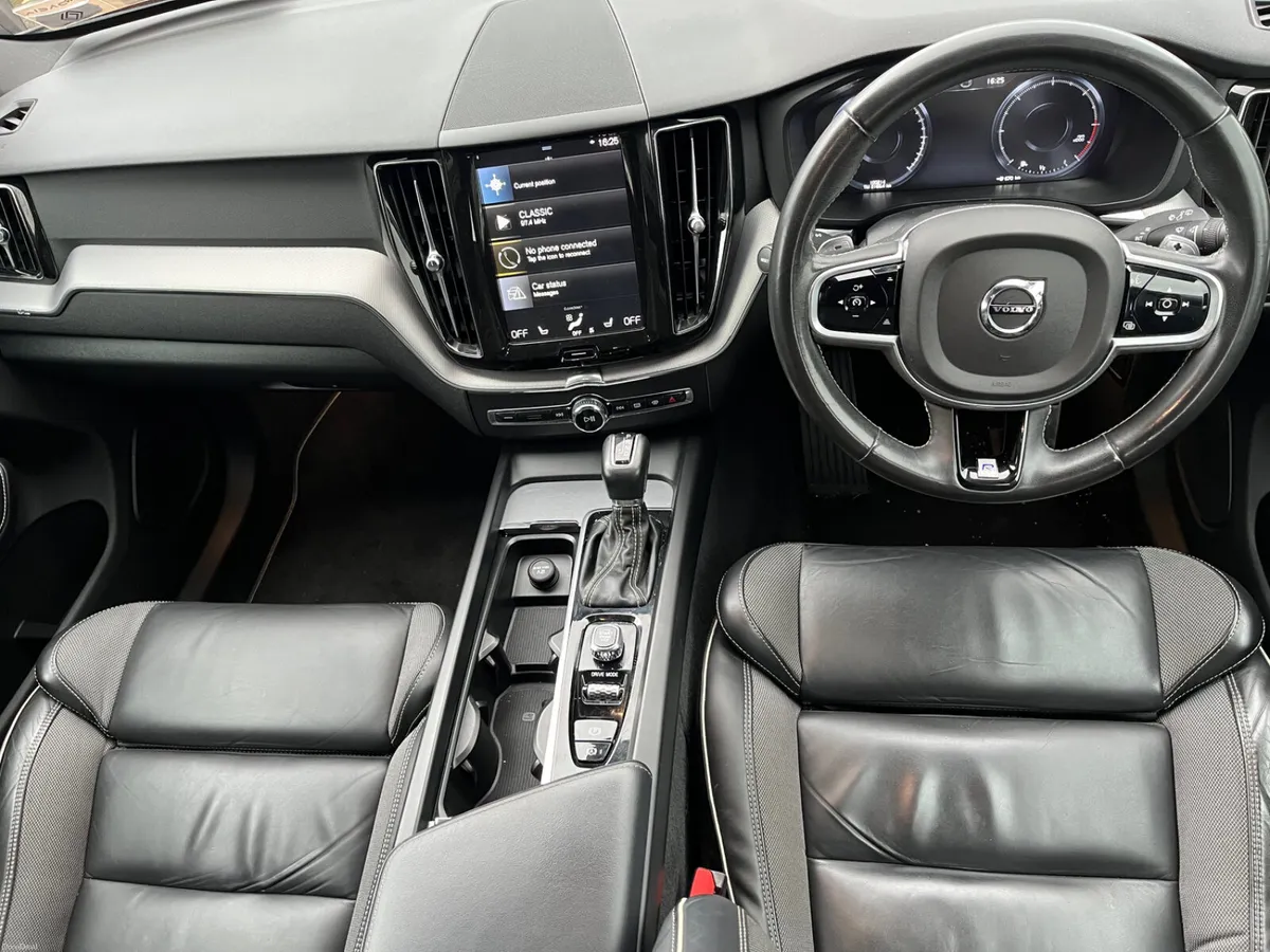 Volvo XC60 2.0 D4 190BHP 5DR Auto R-Design - Image 6