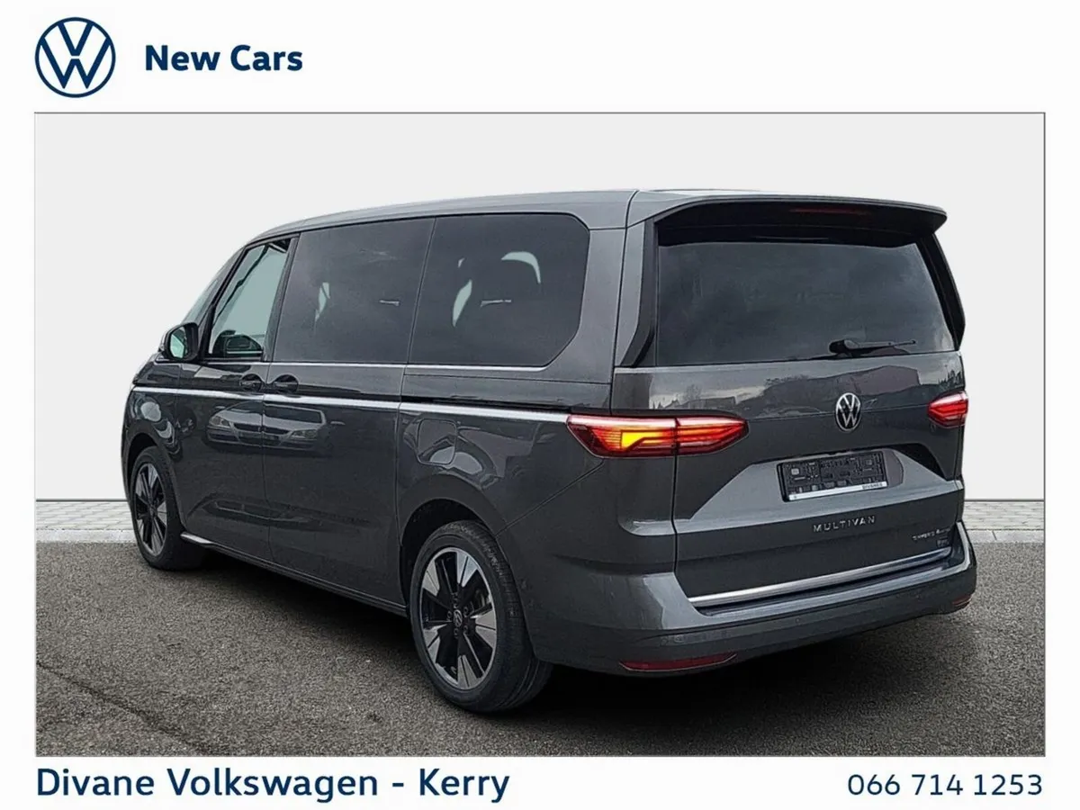 Volkswagen Multivan STYLE LOH 1.5 PETROL MILD HYBR - Image 4