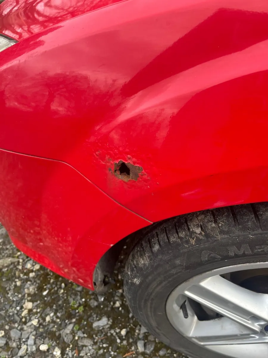 Ford Focus 2008 - Image 2