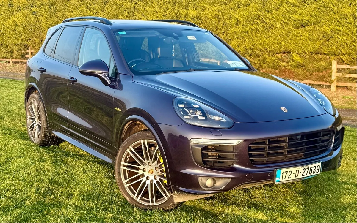 Porsche Cayenne S - Image 2