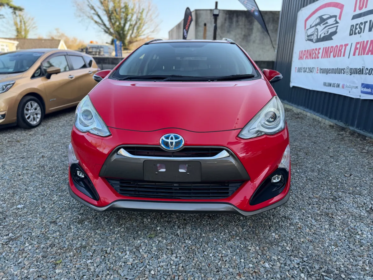 Toyota Aqua **2014** URBAN - Image 2