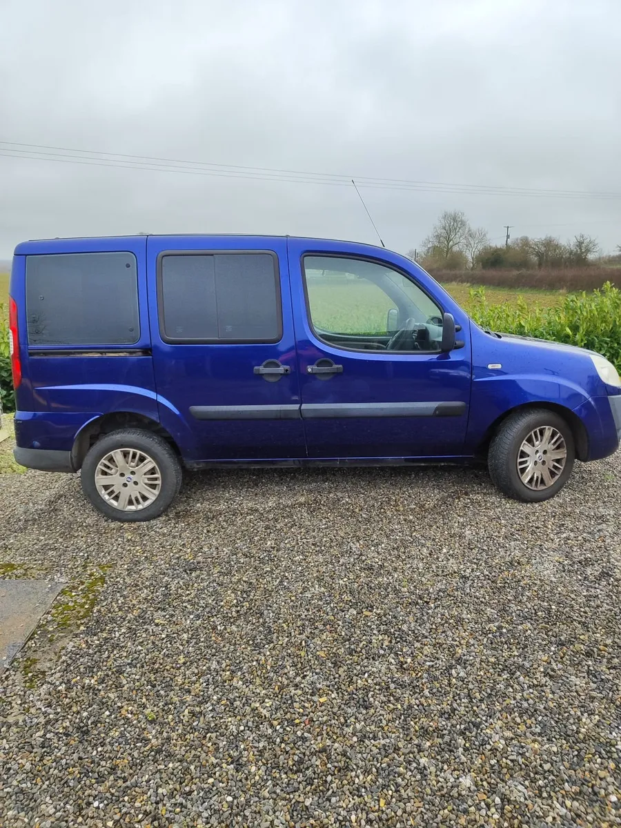 Fiat Doblo 2007 - Image 2