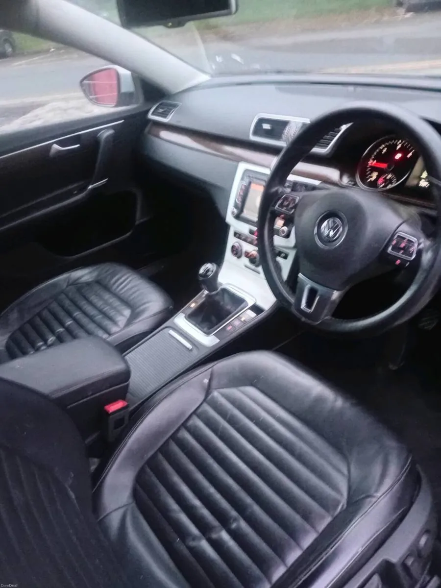 Vw passat 2014// high- line NCT and taxed!! - Image 4