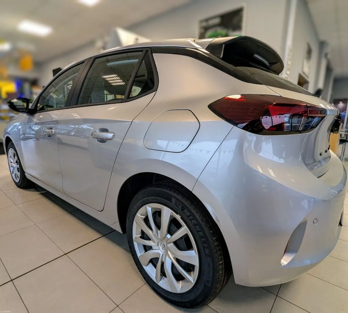 Opel Corsa 1.2 75PS S/S SC - Image 3