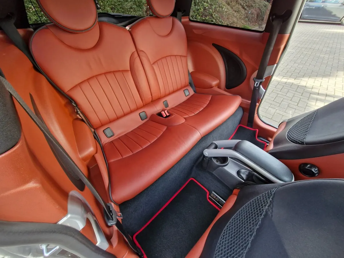 Mini Cooper S  R56 2008 - Image 3