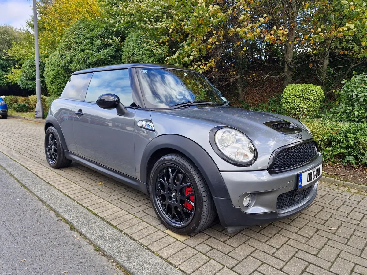 Mini Cooper S  R56 2008 - Image 1