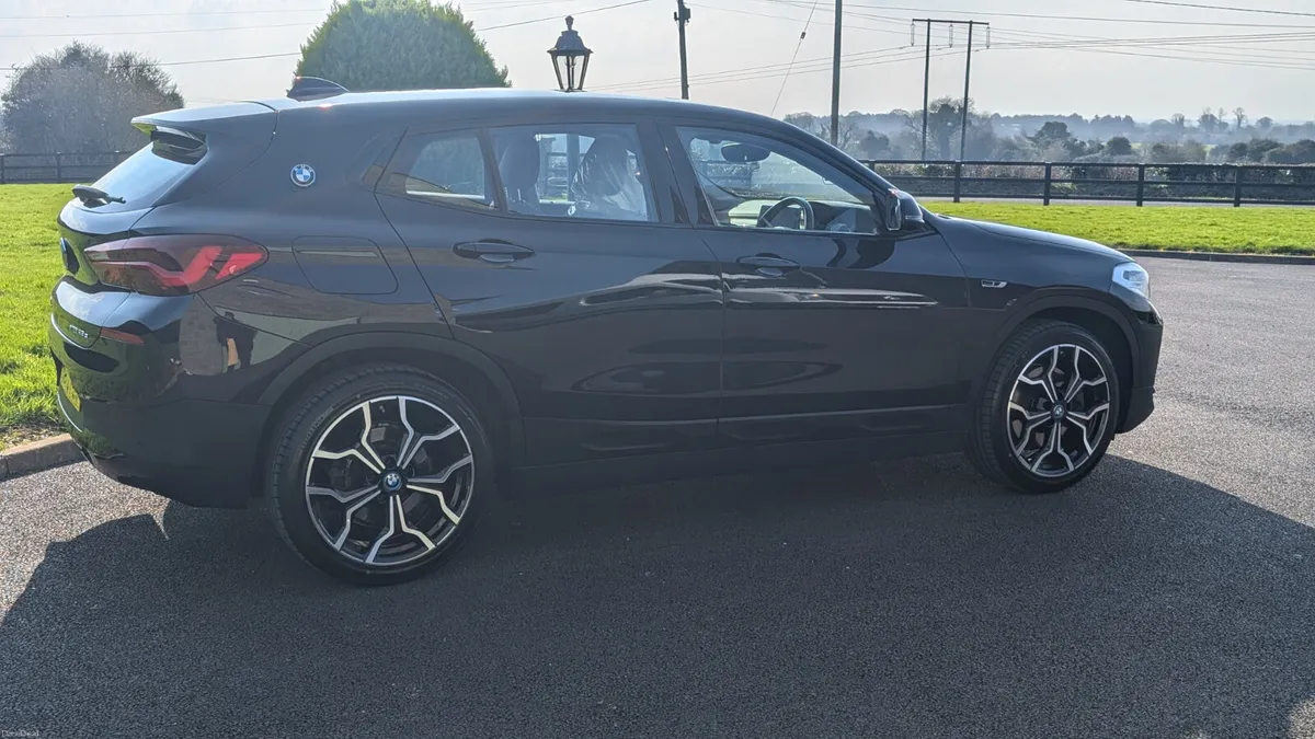 🔥 Stunning 2022BMW X2 Sport xDrive 1.5 Hybrid Aut - Image 4