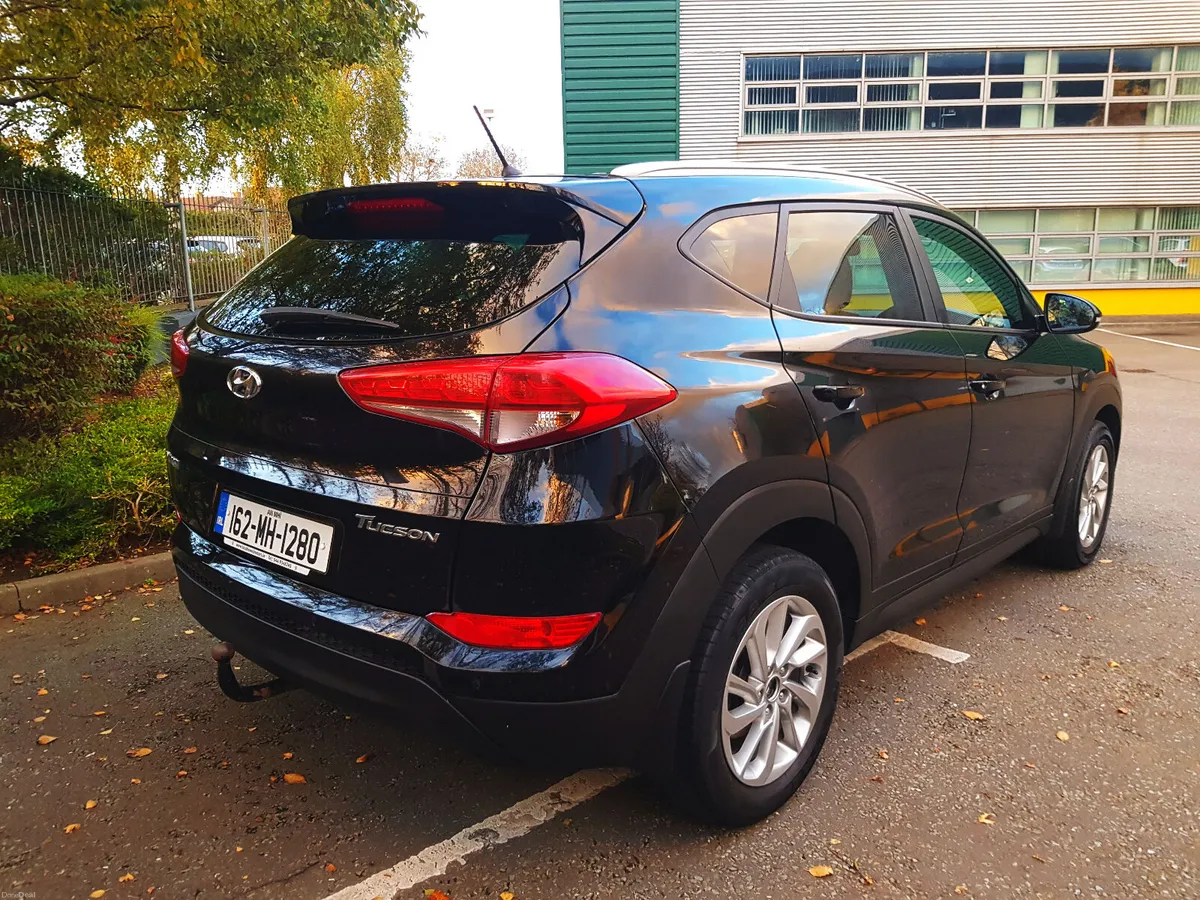 162 HYUNDAI TUCSON V.Low KM NCT Waranty V.Clean 12 - Image 4