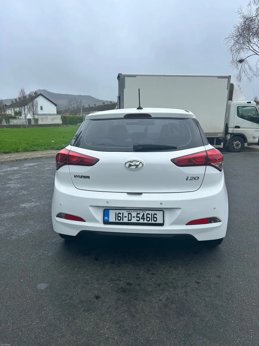 Hyundai i20 2016 - Image 3