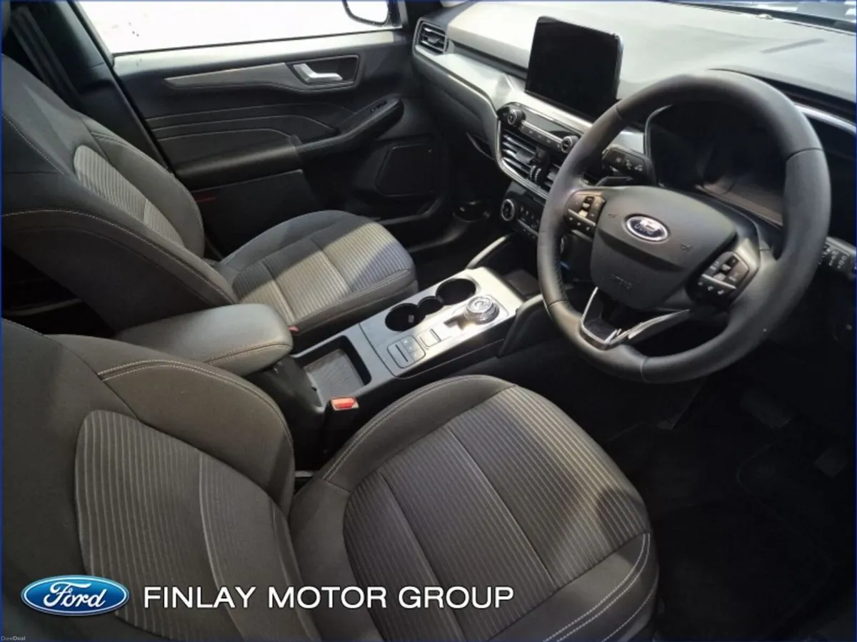 Ford Kuga 2.5 Duratec 225PS PHEV Titanium Auto - Image 4