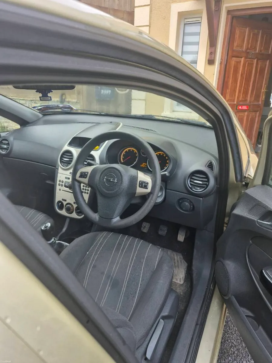 Opel Corsa 2008 - Image 2