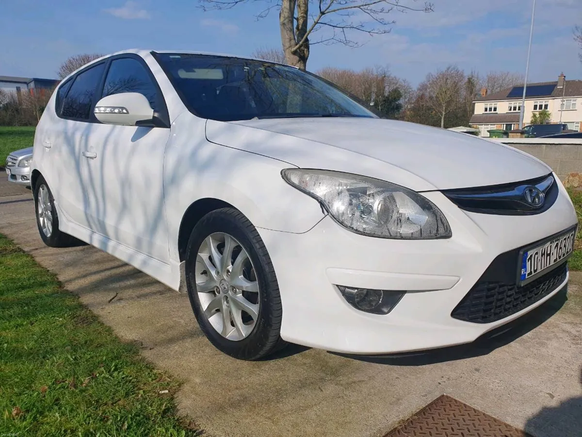 Hyundai i30, 1.4, NCT 10/26 - Image 3