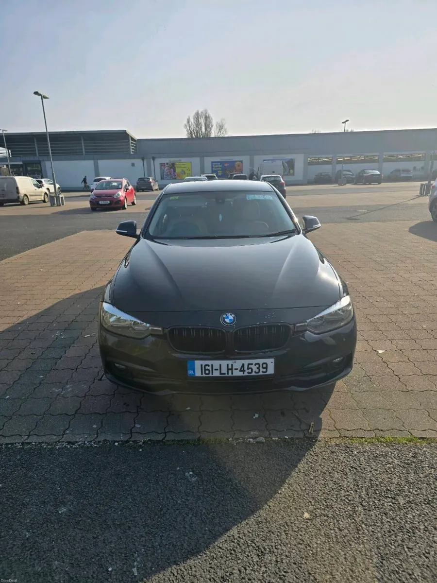BMW 320D - Image 1