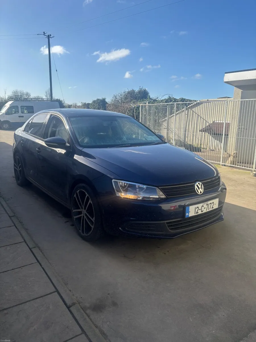 Volkswagen Jetta 2012 - Image 1