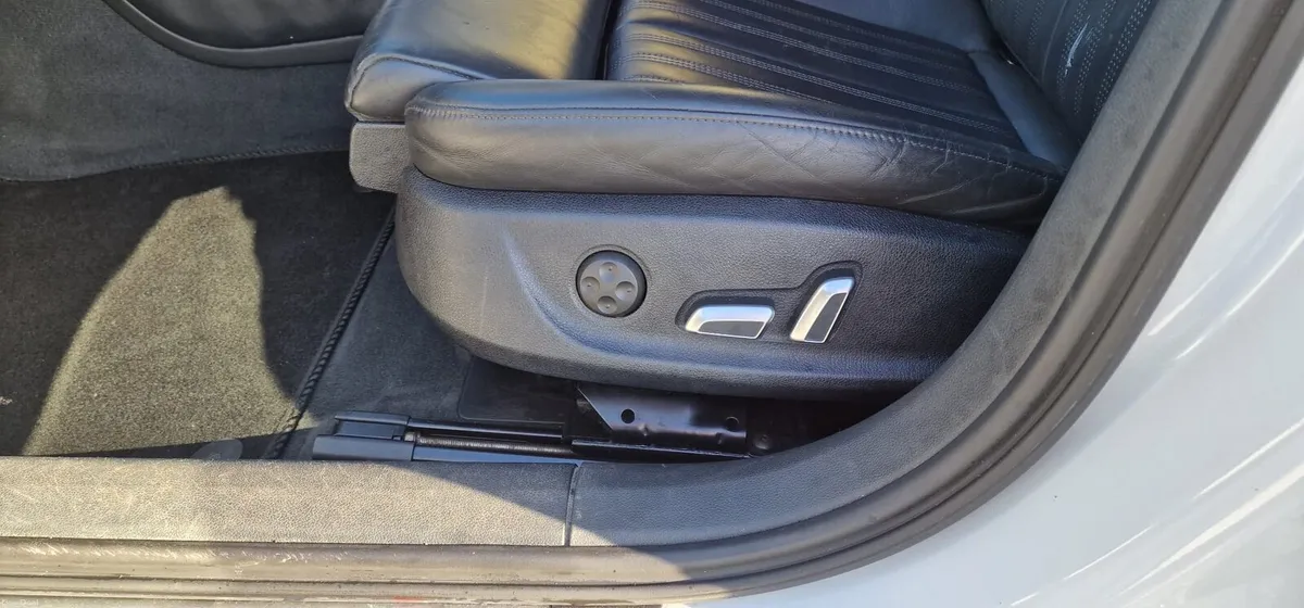 Audi A6 SLine ULTRA - Image 4