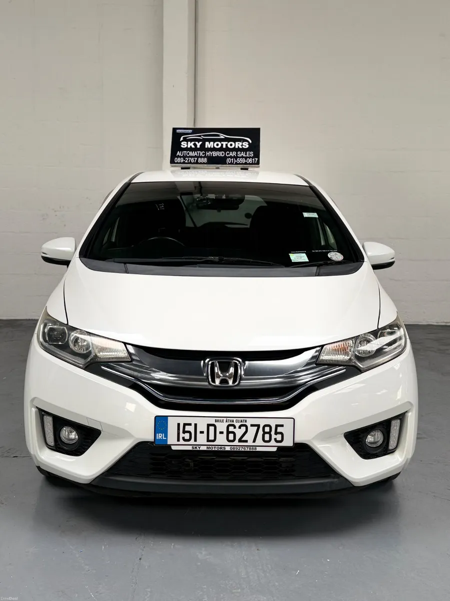 Honda Fit 2015 - Image 2