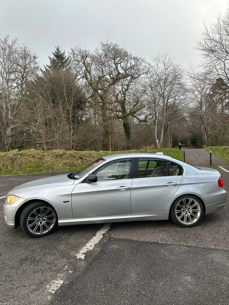 BMW E90 320d - Image 4