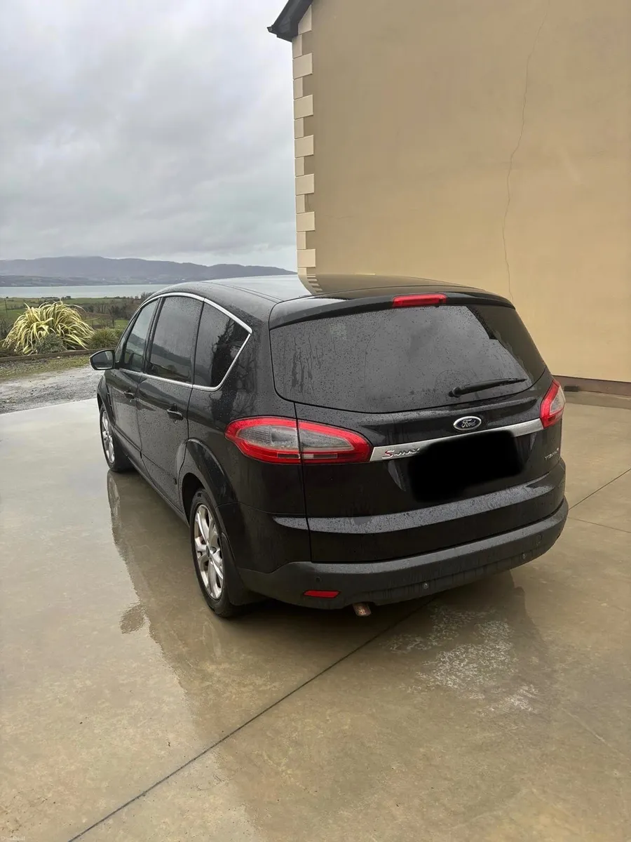 Ford S-Max 2015 - Image 2