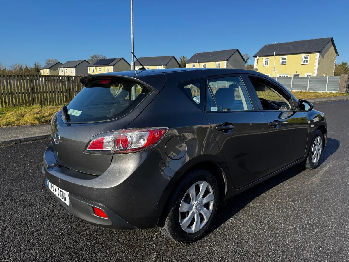 Mazda 3 1.4 2010 *NCT Today & Tax 10/26* 1 Owner - Image 3