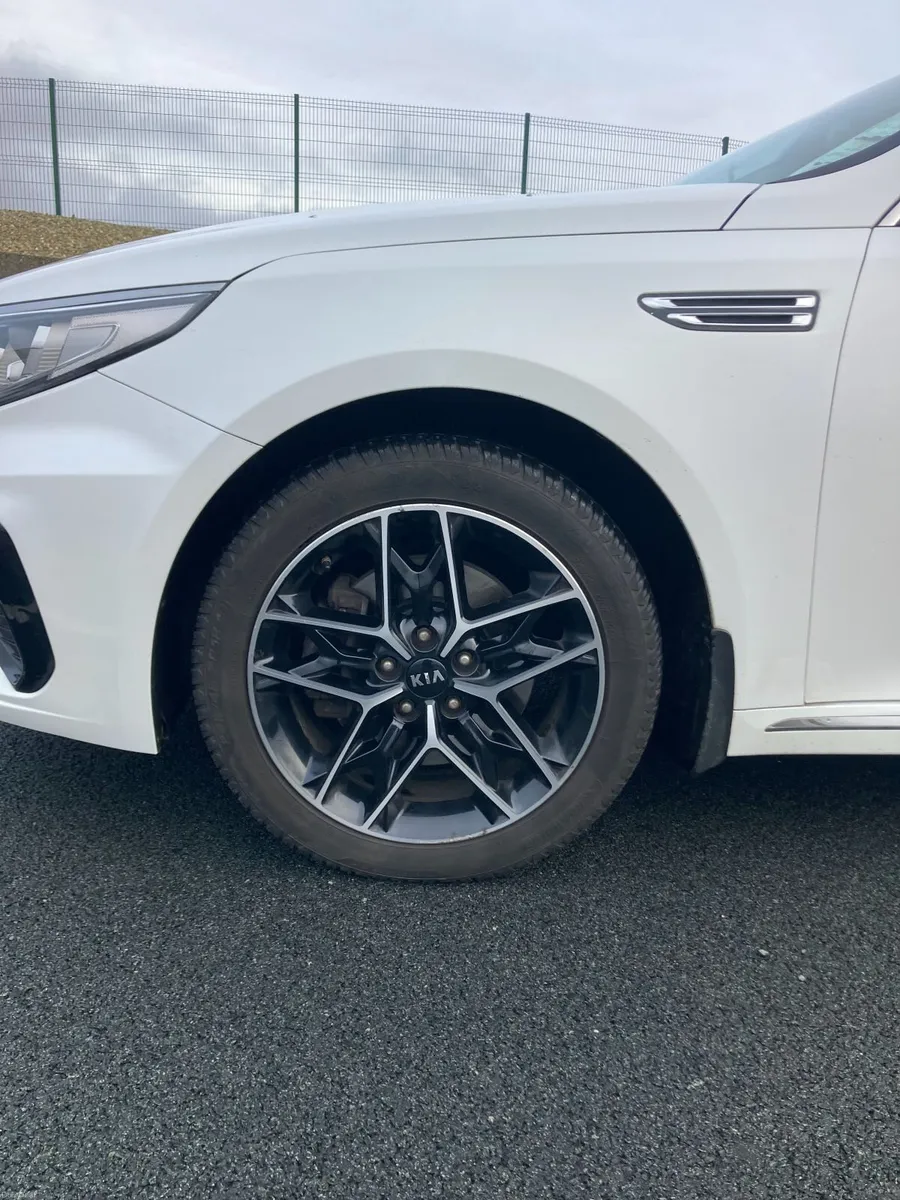 192 KIA Optima K3 Taxed & Tested - Image 4
