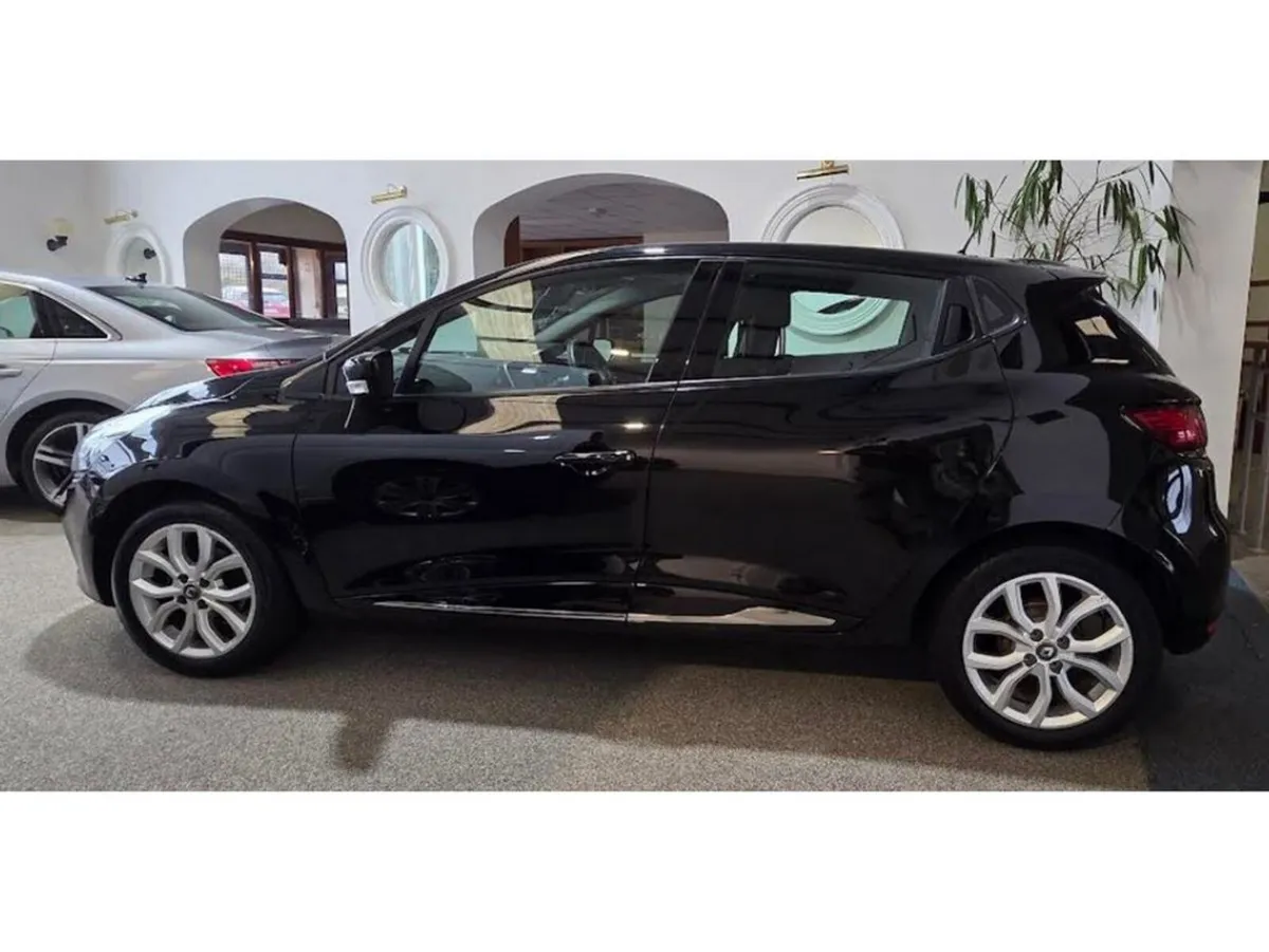 Renault Clio IV DYNAMIQUE NAV TCE 90 M 4DR - Image 3