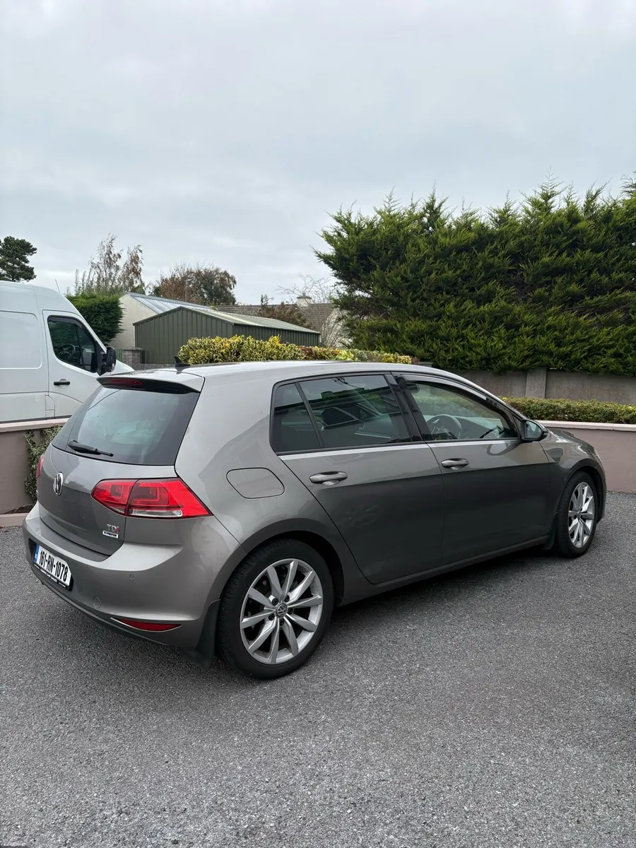 2016 Volkswagen Golf - Image 4