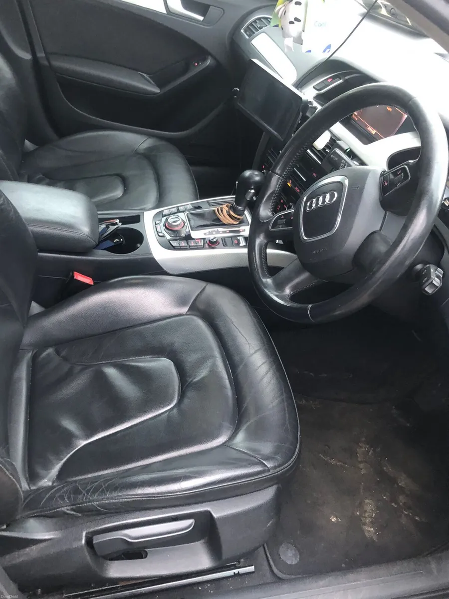 Audi A4 Automatic - Image 4