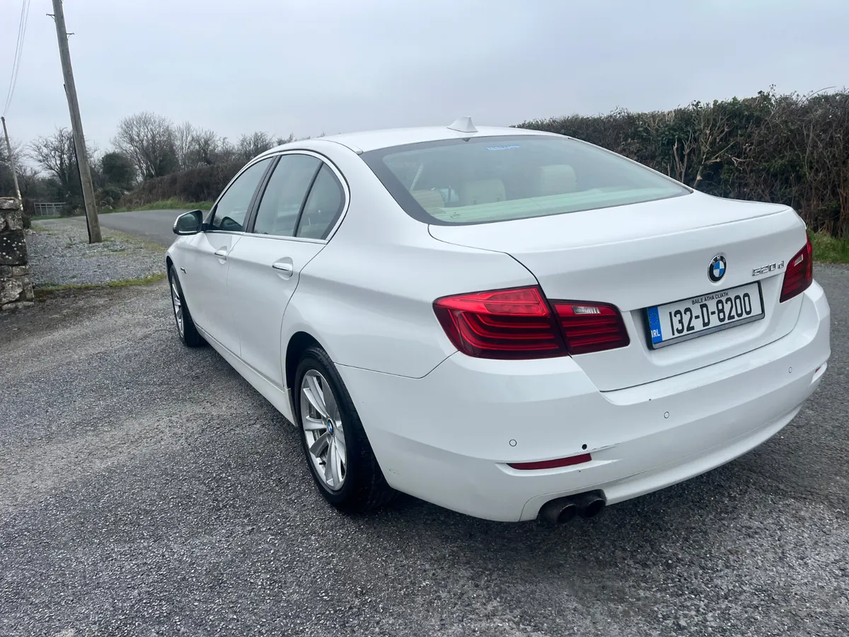 BMW 5-Series 2013 - Image 4