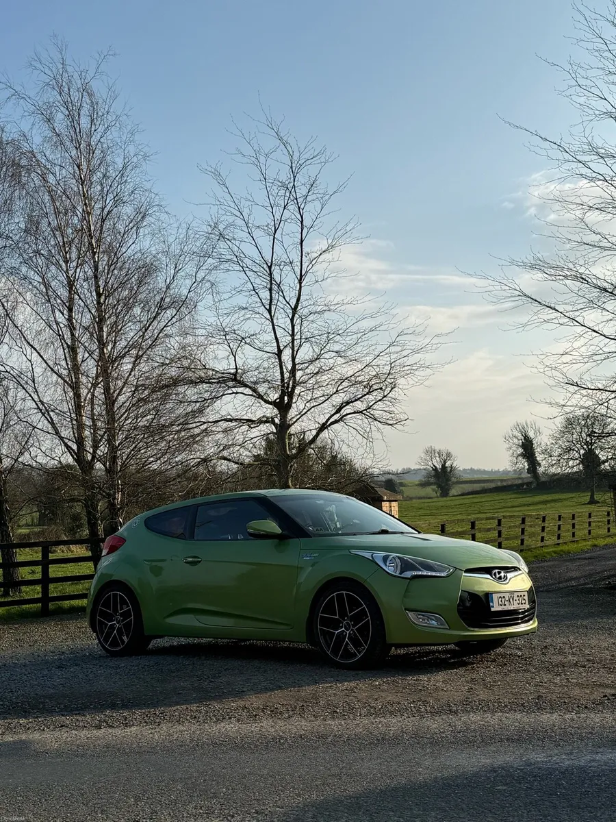 Hyundayi Veloster - Image 1