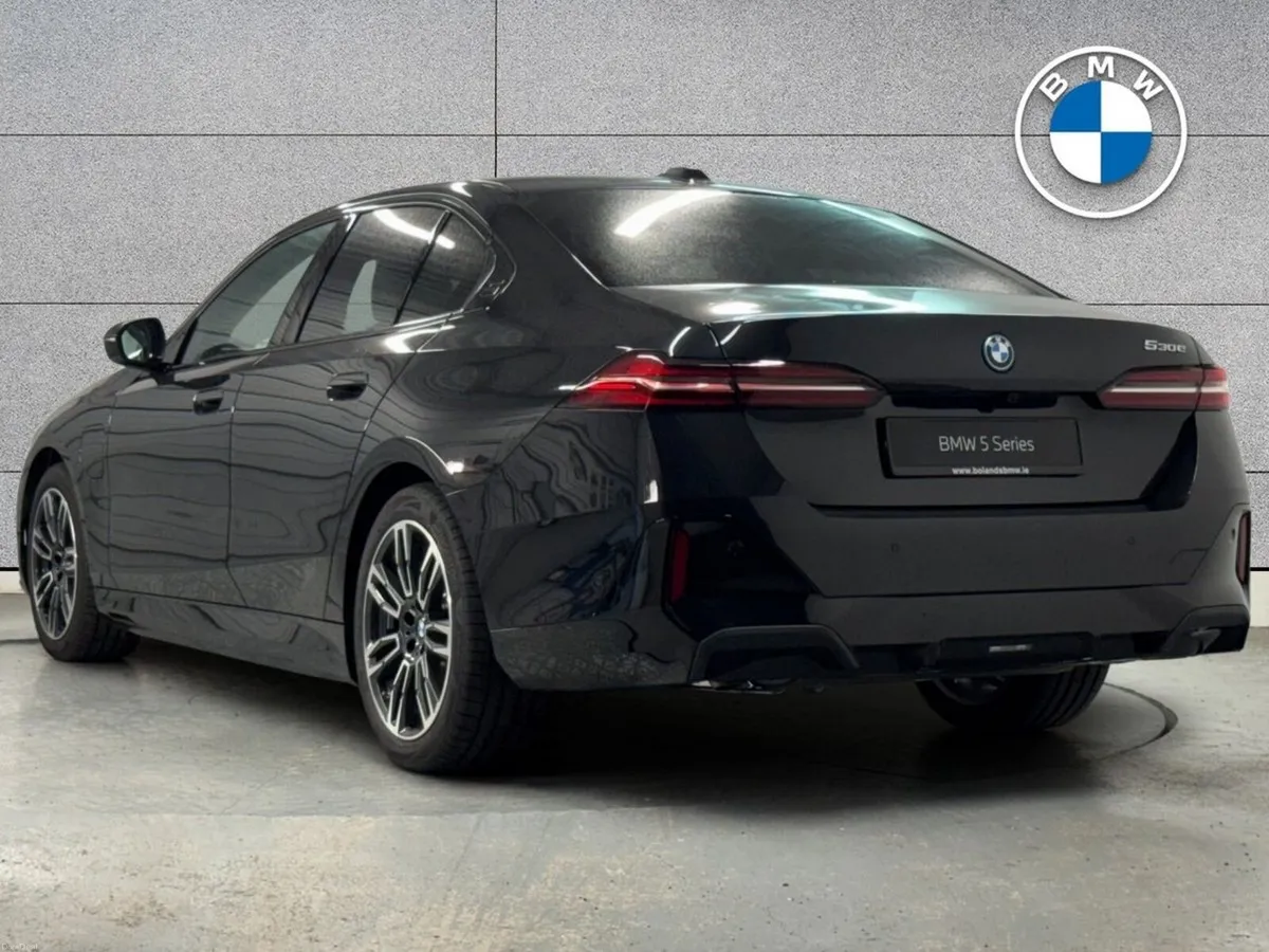 BMW 5-Series 530e M Sport Saloon - Image 2