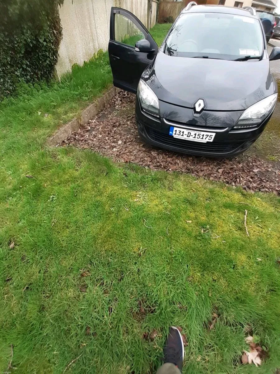 Renault Megane Automatic - Image 4